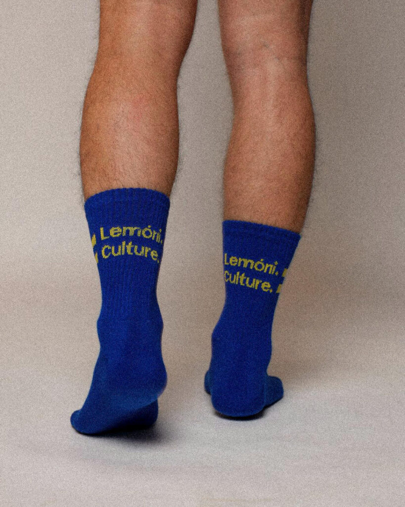 Blue_Socks_Lemoni_Culture_44